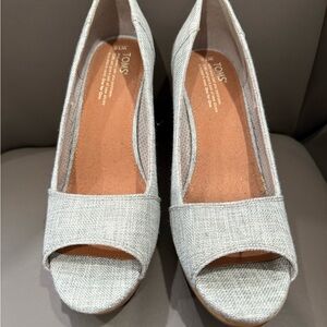 Toms Light Gray Open-Toe Canvas Wedge Heels